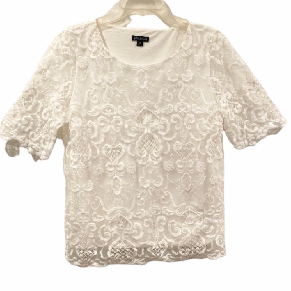 3/$30 🌻 Tahari Beautiful Lace White Blouse, Size Medium
